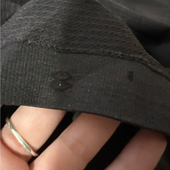 Lululemon Swiftly Tech Long Sleeve Crew
Black Cherry / Black
W3AZHS
Size 8 - Picture 5 of 5